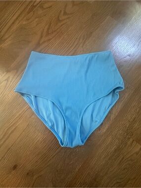 NWOT AERIE High-Waist Ribbed Women's swim